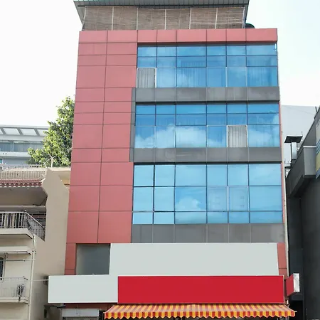 Oyo 10378 Hotel Hibiscus Mayflower